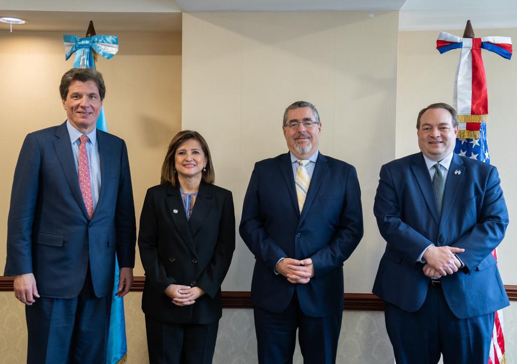 Arévalo ratifica a EEUU su intención de luchar contra la corrupción en Guatemala