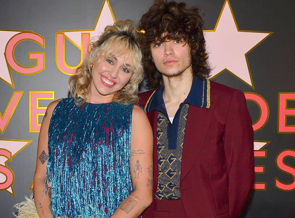 Miley Cyrus conoció a su actual novio Maxx Morando en una cita a ciegas