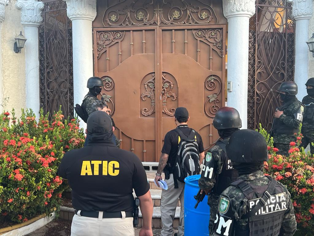 Allanamientos y aseguramientos de bienes en zonas residenciales de San Pedro Sula en contra de la banda “Los Olanchanos”.