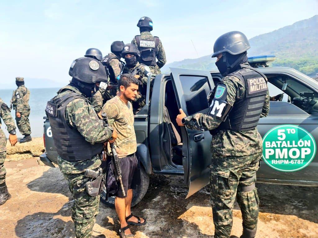 La ola de violencia en Honduras no merma a pesar de la instauración del estado de excepción parcial.