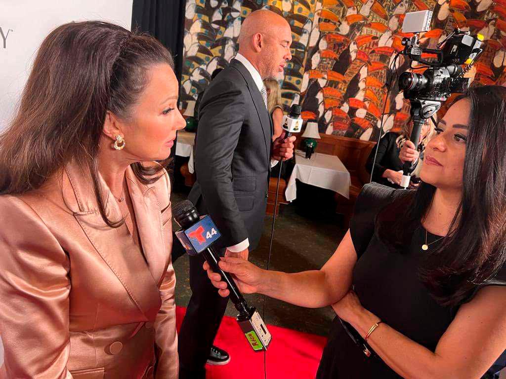 Lilian Mass, una hondureña que brilla en Telemundo