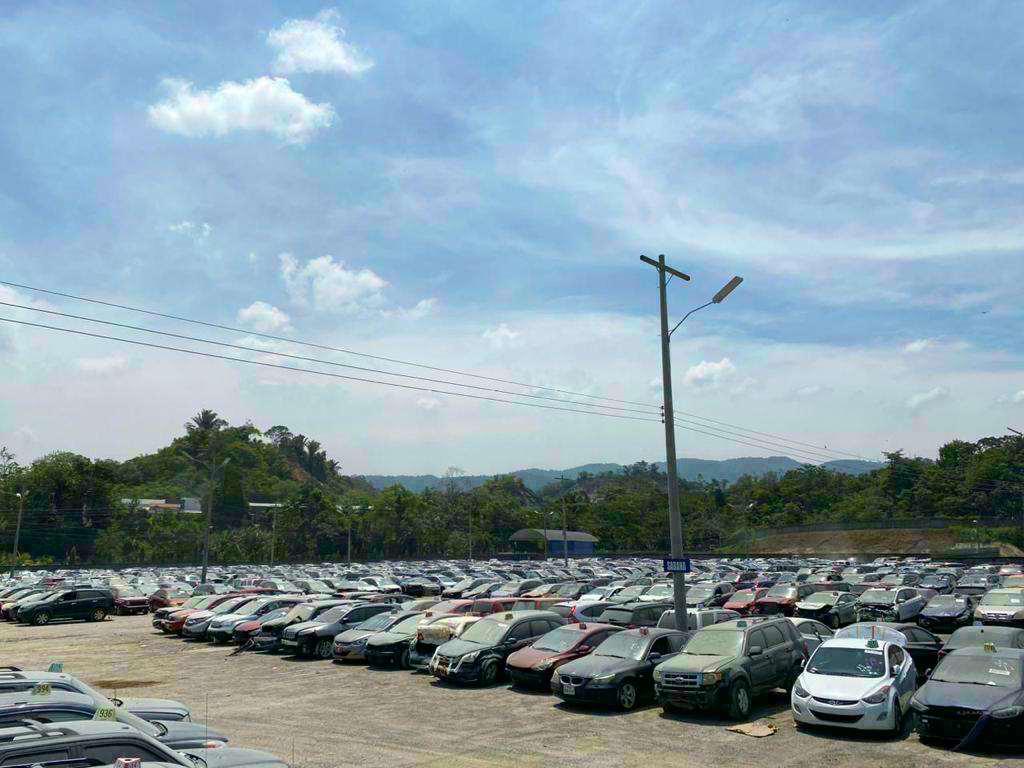 Aduanas habilita cotizador de impuestos en línea para importadores de vehículos