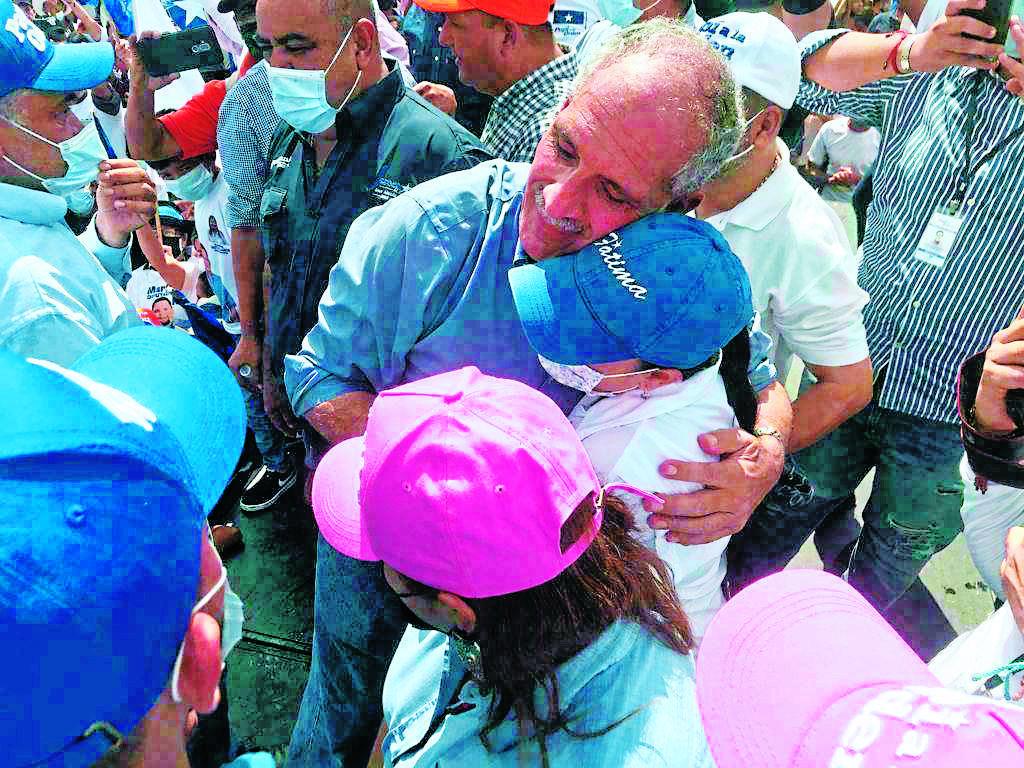 Asfura, de 63 años de edad, busca convertirse en presidente de Honduras tras su paso por la alcaldía capitalina.
