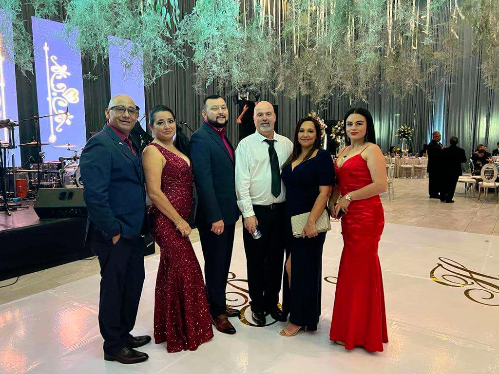Héctor Ponce y Patricia Interiano se casan