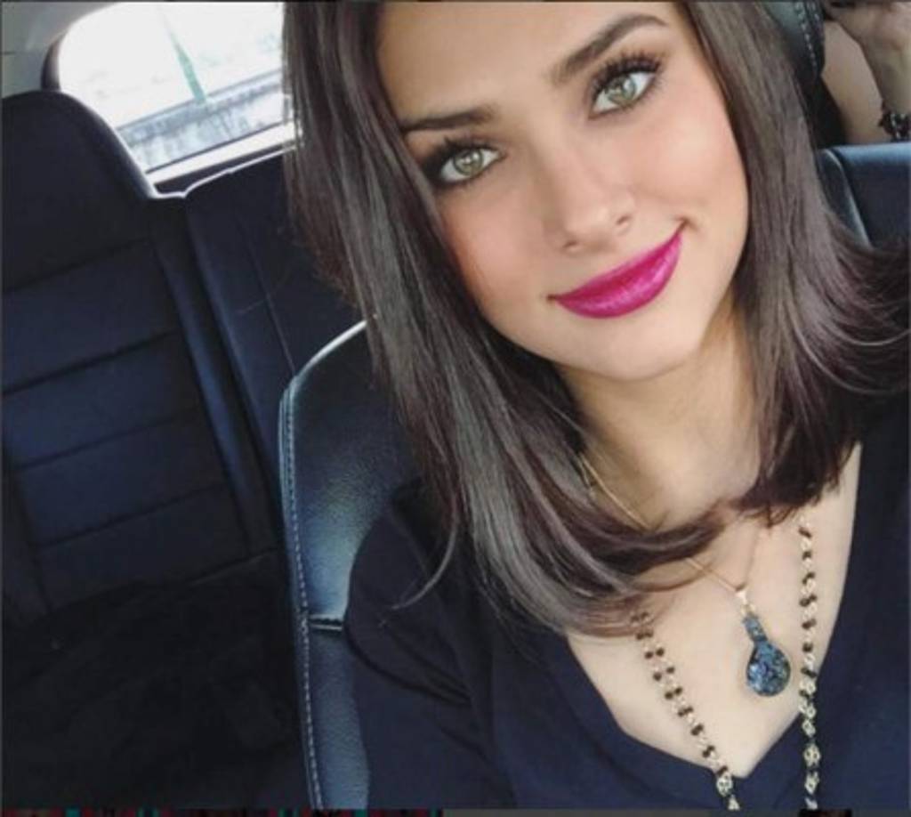 Los ojos color verde de Renata Notni impresionaron desde la primera vez que aparecieron en el episodio titulado 'El juramento' en 2008.