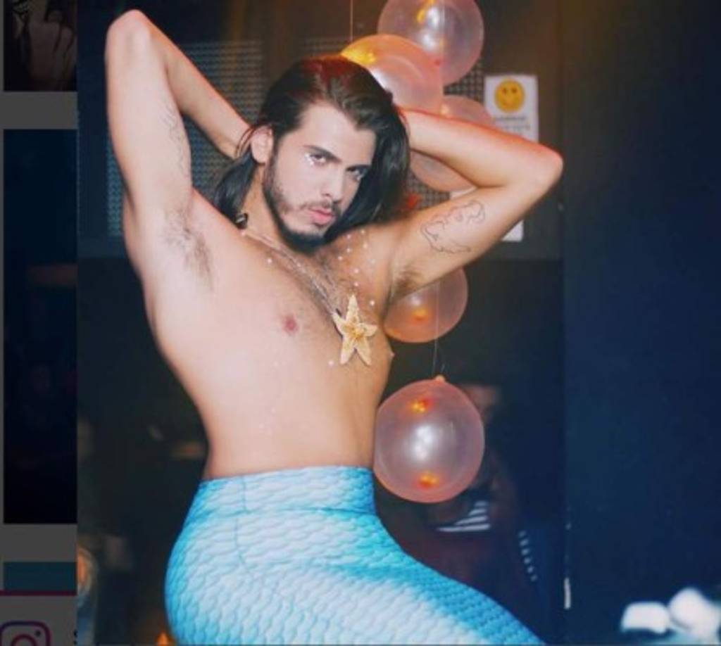 David asegura que nació y morirá sireno.