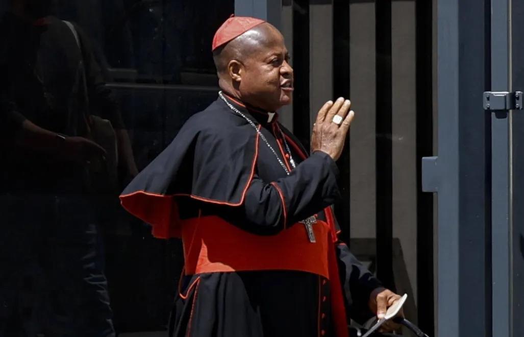 Fridolin Ambongo, el cardenal africano que resuena en el cónclave