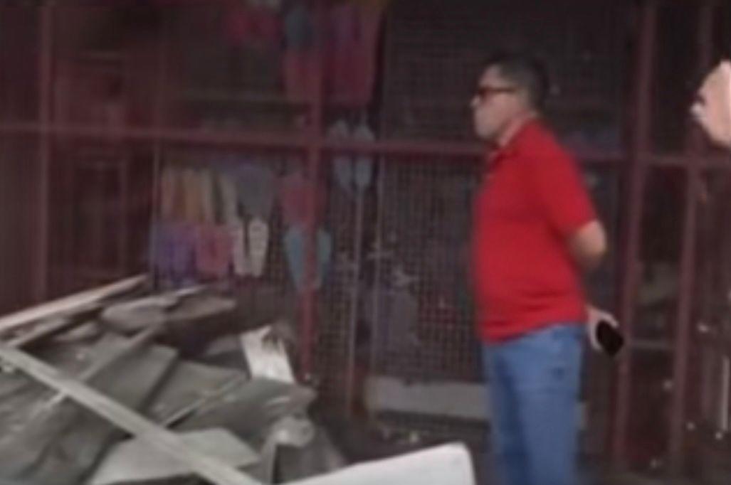 Ungió su negocio horas antes del incendio y fue el único que no se quemó