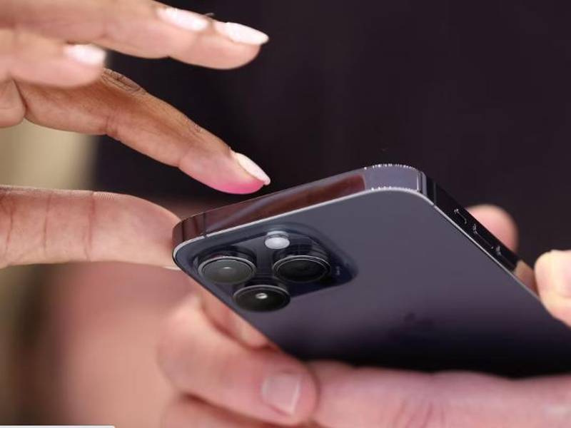 El iPhone 14 avisó a los servicios de emergencia sobre el accidente de tráfico de un hombre en Florida.