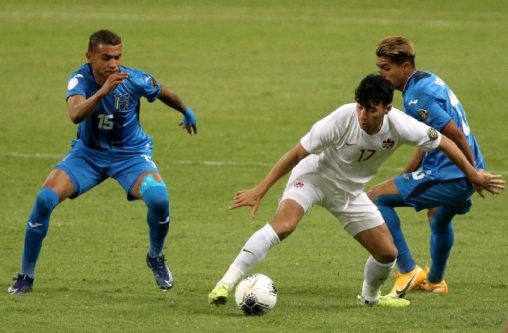 Kervin Arriaga recibió su segunda amarilla en el torneo y por lo tanto se pierde las semifinales ante Estados Unidos. Foto AFP