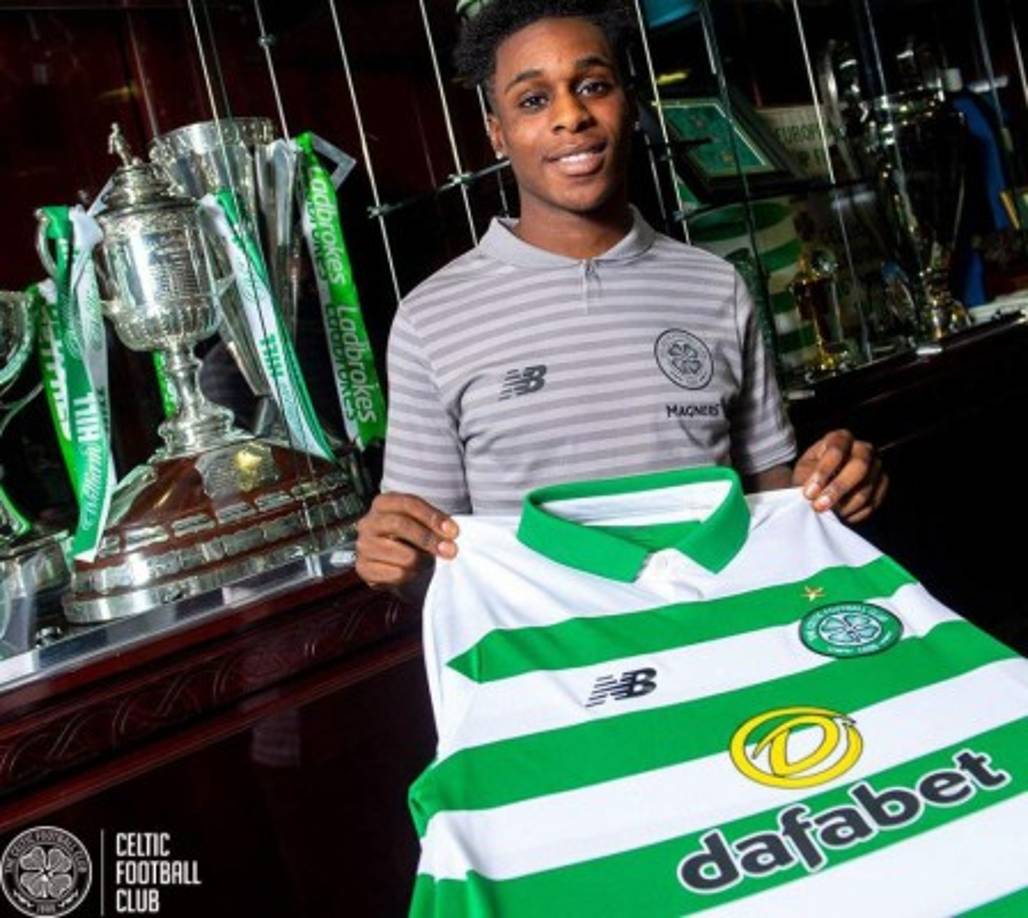 El Celtic de Escocia ha fichado al lateral diestro holandés Jeremie Frimpong, llega procedente del Manchester City y firma hasta junio de 2023.