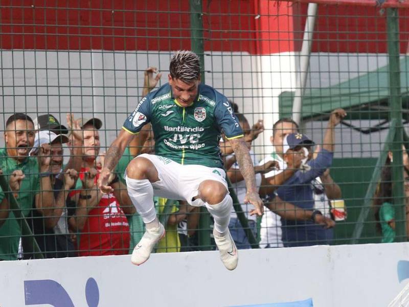 Uruguayo Nicolás Royón se estrenó en la Liga Nacional de Honduras