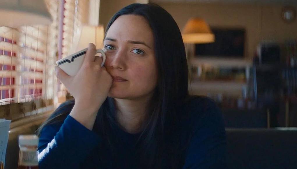 Entre los estrenos que se mostrarán destacan aspirantes al premio de Narrativa de EE.UU. como ‘Jazzy’ de Morrisa Maltz, una secuela de ‘The Unknown Country’ protagonizada por Lily Gladstone (‘Killers of the Flower Moon’) y ambientada en la reserva indígena Oglala Lakota de Dakota del Sur.