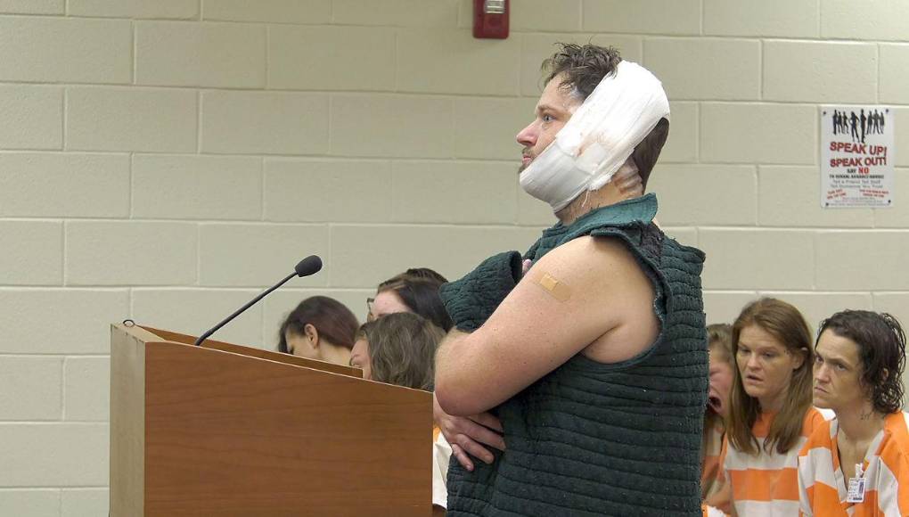 Las autoridades dijeron que Bryan Maclean conducía su camioneta Ford Ranger 2001 cuando cruzó la línea central en la autopista estatal 40, una carretera recta de dos carriles.