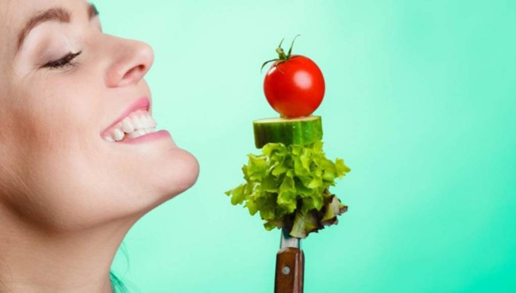 Las frutas y verduras le ayudan a controlar su peso