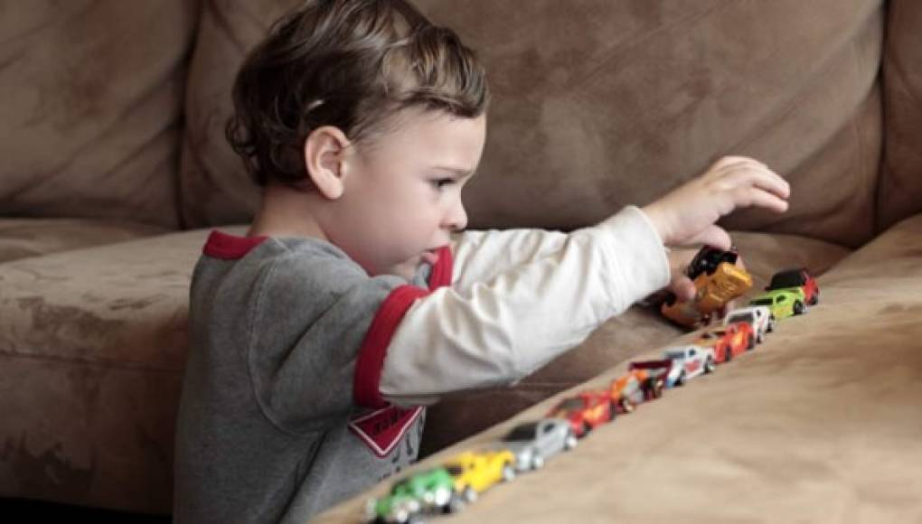 Un tratamiento con vídeos podría beneficiar a los niños con riesgo de autismo