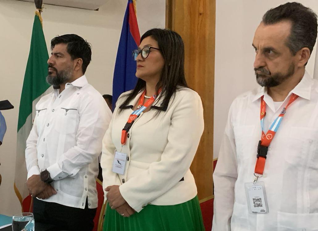 Secretario de la Presidencia, Rodolfo Pastor de María, secretaria ejecutiva de la CICESCT y presidenta CORETT, Sua Martínez, y giscal general de la República de Honduras, Johel Zelaya.