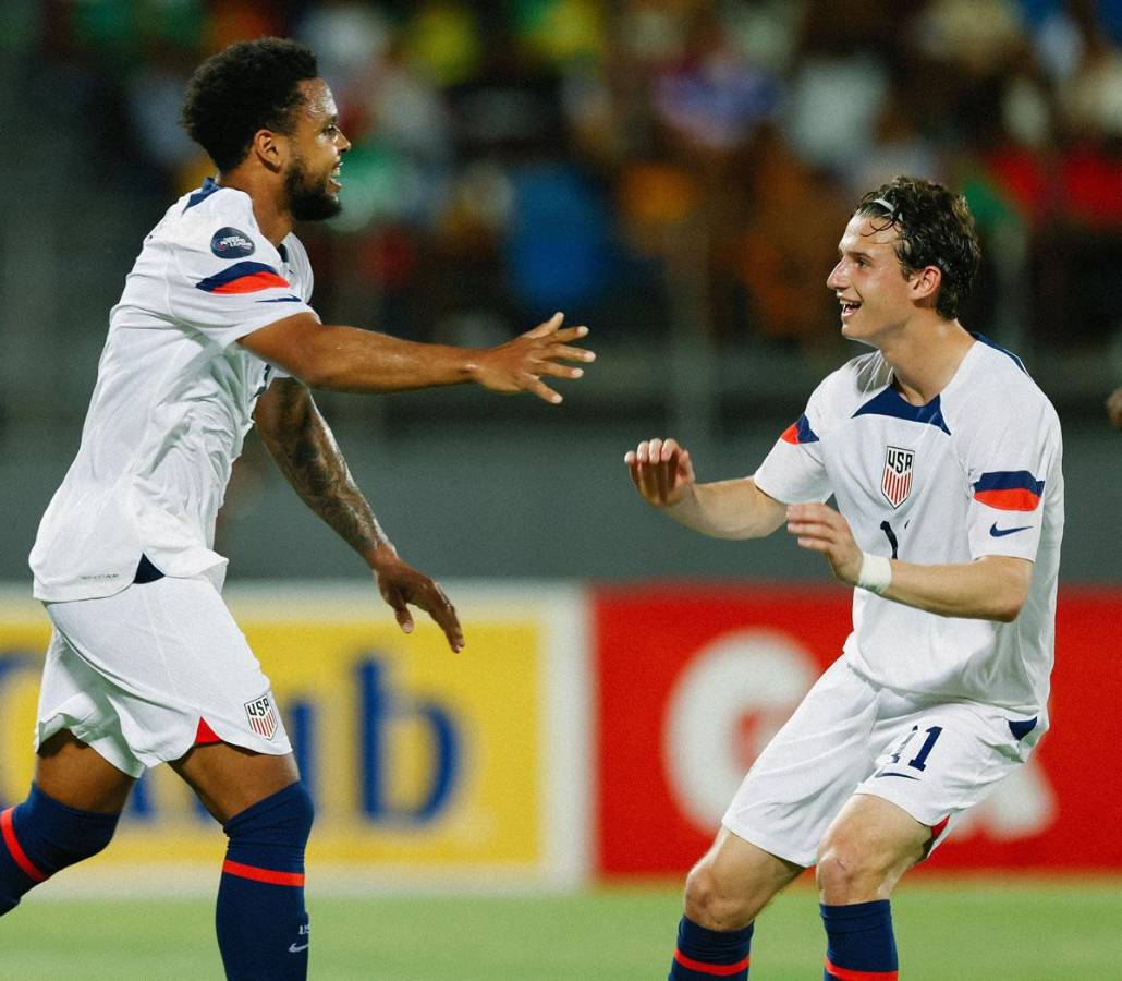Weston McKennie también marcó en la goleada de Estados Unidos.