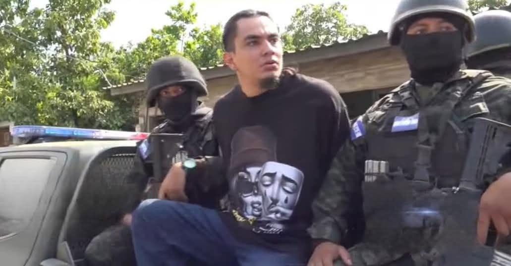 “Peligro” cayó con radios, arma y supuesta droga: lo señalan como cabecilla élite de la Pandilla 18