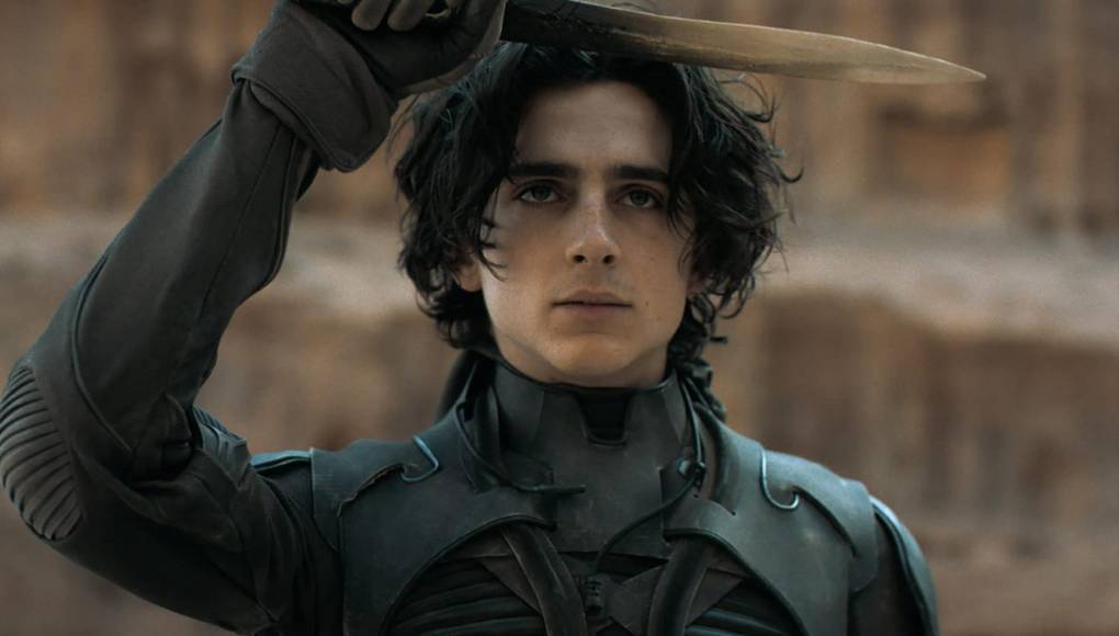 Acaba de estrenar la segunda parte de “Dune”, y la secuela de Denis Villeneuve continúa el viaje de Paul Atreides (Timothée Chalamet) mientras se embarca en una guerra de venganza contra aquellos que destruyeron a su familia. Y a Chalamet se unen Zendaya, Rebecca Ferguson, Javier Bardem, Josh Brolin y Stellan Skarsgård, en un elenco notable para una de las películas épicas del año. No la única.