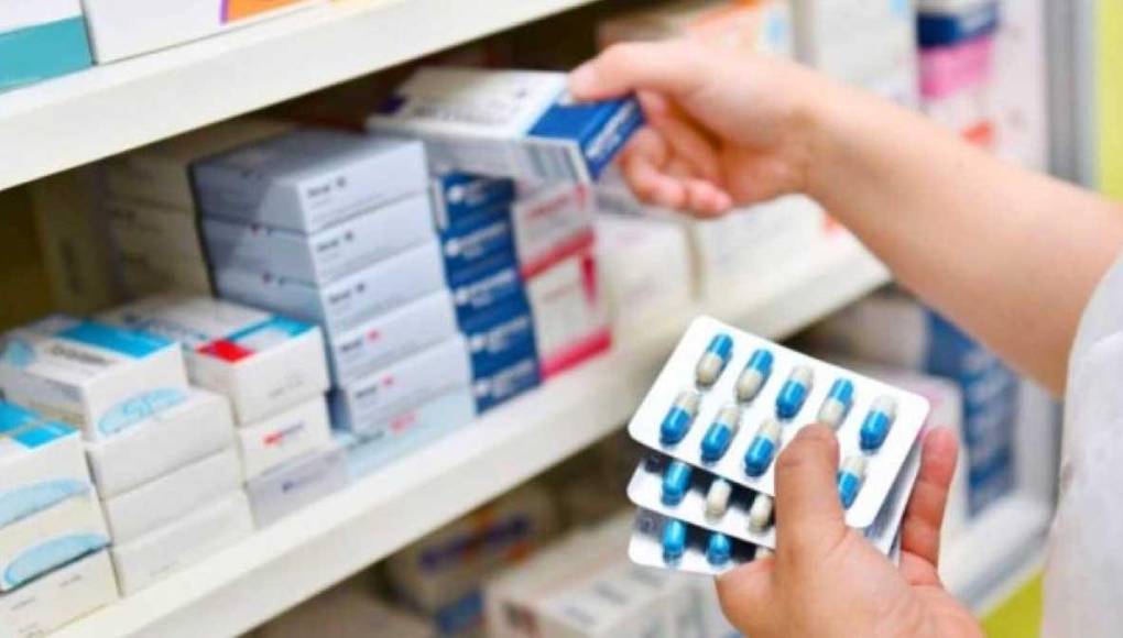 ASJ: La Secretaría de Salud no sabe realizar compras de medicamentos