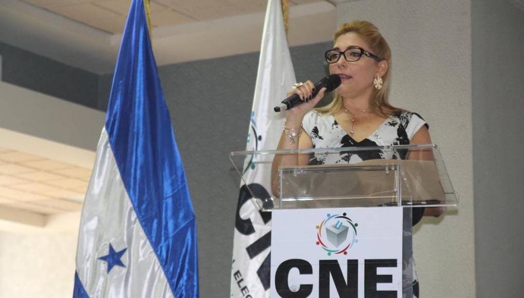 CNE presenta protocolo de violencia política de género