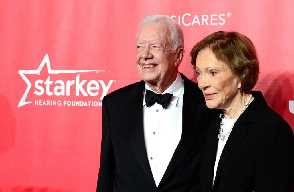 Rosalynn Carter junto a su esposo el expresidente Jimmy Carter.