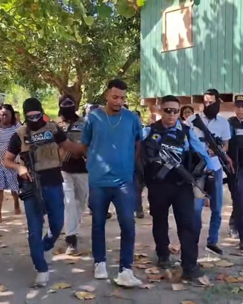 Revelan el historial delictivo de la pareja y asesino confeso de Yessy Maldonado en Roatán