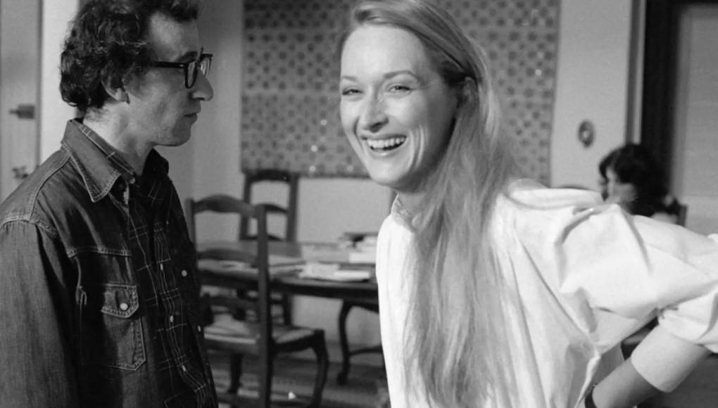 Y recordó que la primera vez que un hombre se le acercó y le dijo: “sé cómo te sientes”, fue con ‘El diablo viste de Prada’. Cuando en su caso, como mujer, no ha tenido problema en identificarse con papeles de sus compañeros masculinos, como ocurrió con John Savage o Robert de Niro en ‘El cazador (‘The Deer Hunter’, 1978)