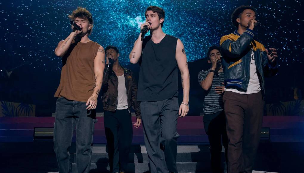 Además, la serie “Mary &amp; George” y la comedia romántica “La idea de ti”, junto a Anne Hathaway, son ejemplos del amplio espectro de roles que Nicholas es capaz de interpretar.