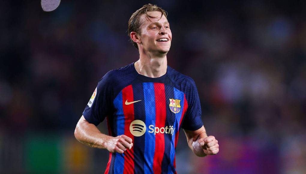 De Jong también en el equipo titular.