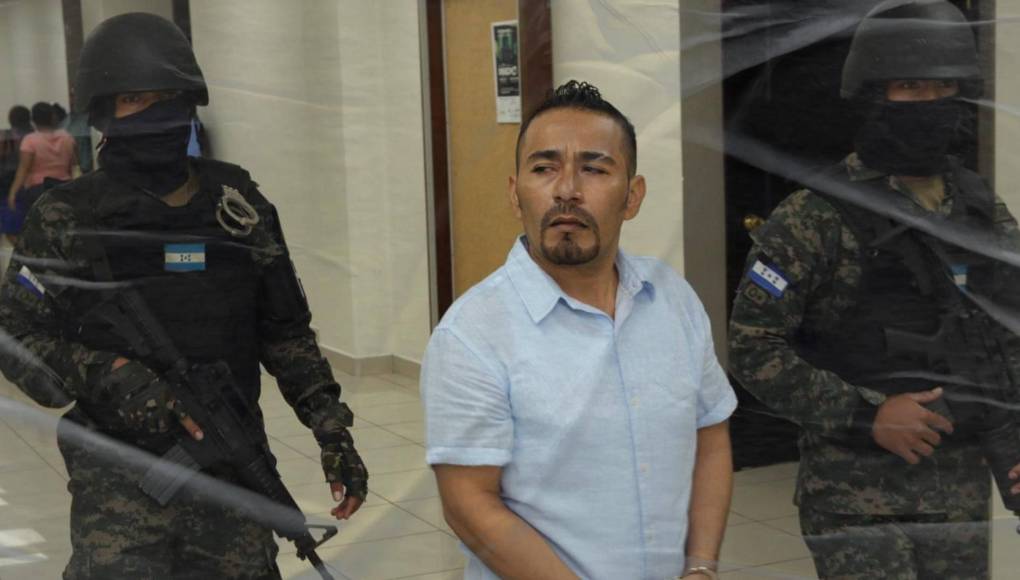 Portillo Santos y Velásquez Paz están detenidos en Honduras mientras Archaga Carías y Morales Zelaya siguen prófugos.