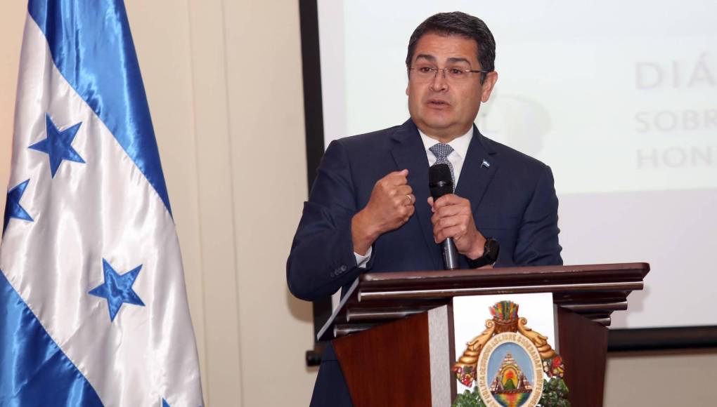 “Juan Orlando Hernández dijo ‘vamos a meterles la droga en las narices a los gringos’”, declaró El Contador, quien afirmó haber estado presente en varios reuniones.