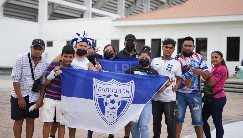 Los aficionados se han volcado con la selección de Honduras Sub-20. El apoyo ha sido total.