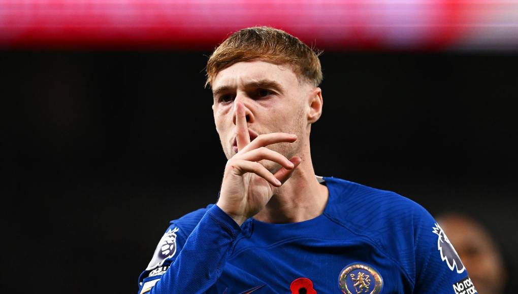 Cole Palmer se unió al Manchester City a nivel sub-8 y avanzó a través de los grupos de la academia antes de ser capitán del equipo sub-18 durante la temporada 2019-20.