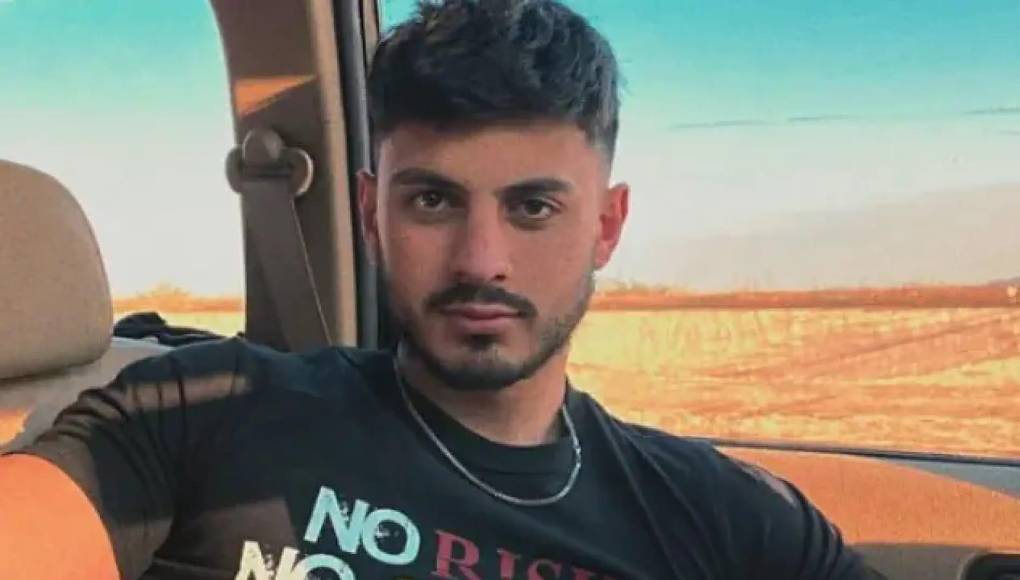 En su afán por capturar imágenes cada vez más arriesgadas, Tzane subió a un balcón sin barandillas, resultando en una fatal caída al vacío.