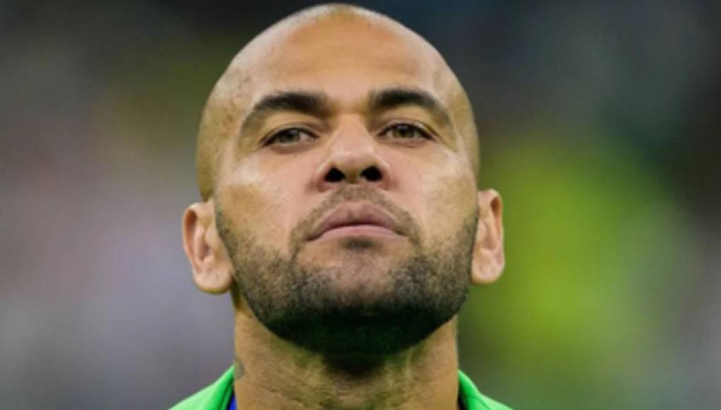 No obstante, Sébastien Ledure, agente de Memphis, ha negado rotundamente en diálogo con Telecinco que su jugador ayudara al brasileño para salir de la prisión.