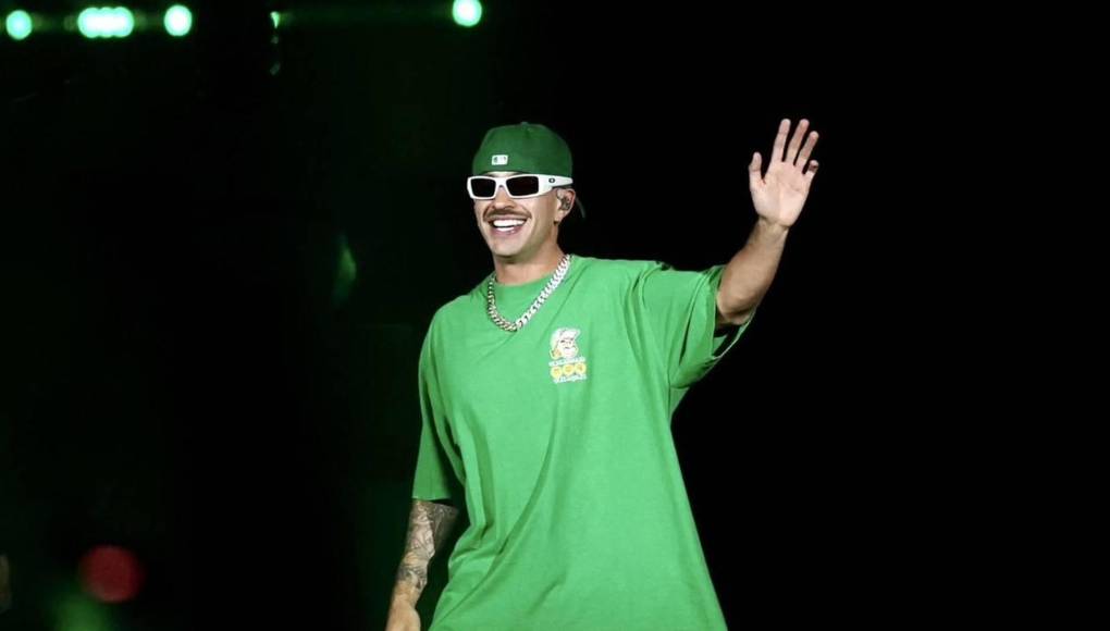 ”Luna” de Feid y ATL Jacob - Feid también entró con “Luna” a la lista de Artistas Globales Top 10 en Spotify, ocupando la posición 7, mientras en Honduras consigue actualmente el puesto número 2. 