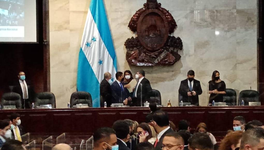 Así quedó la junta provisional del Congreso Nacional de Honduras