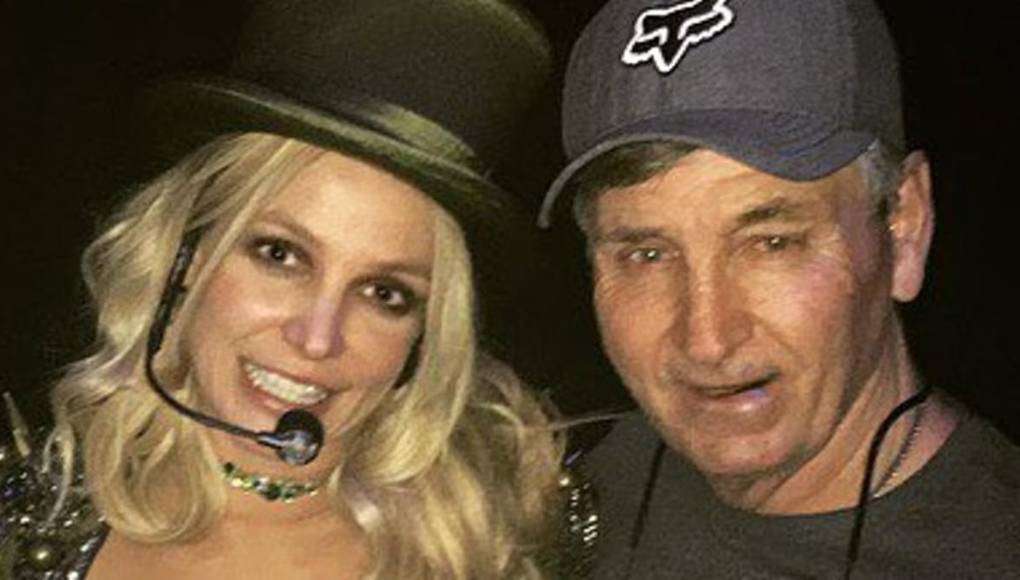 <b>26 de abril 2024</b>. Britney Spears deberá pagarle a su padre, James Spears, 2 millones de dólares por los costos legales del juicio que ganó por su tutela.