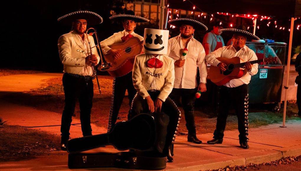 ”HARLEY QUINN” de Fuerza Regida y Marshmello - La canción alcanzó el puesto número uno en la lista de Billboard Mexico Songs y el número 40 en el Billboard Hot 100 de Estados Unidos. También alcanzó el puesto número dos en Hot Latin Songs y el número 14 en el Billboard Global 200.