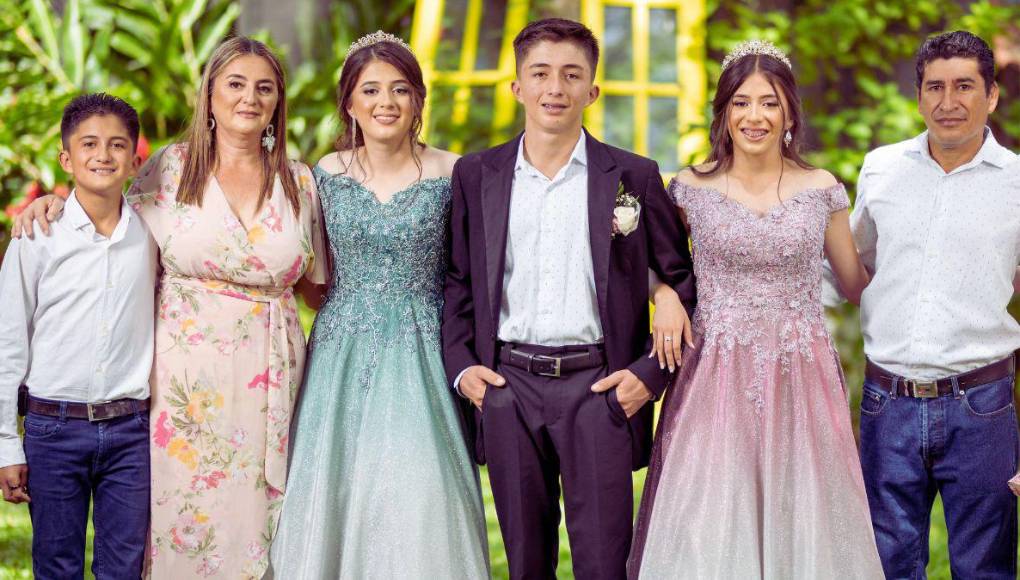 <b>“Mi mensaje a todos esos niños es que luchen por sus sueños. Que no se queden estancados solo porque son del área rural. Nosotros somos del área rural, de allá en Sulay, a un kilómetro de la frontera con Guatemala, y eso no es un obstáculo. Todos tenemos la capacidad, lo único que necesitamos es una oportunidad”: Diana.</b>