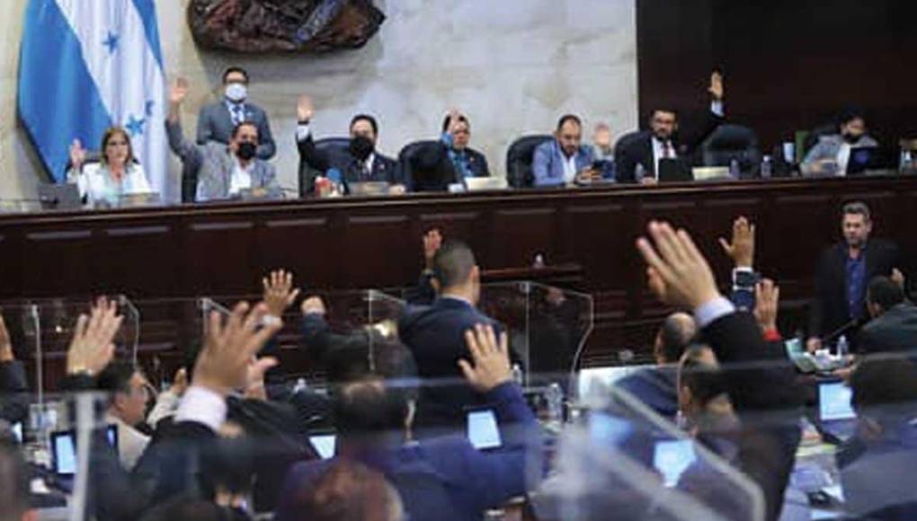 Por contagios Covid-19 el Congreso Nacional suspende actividades legislativas