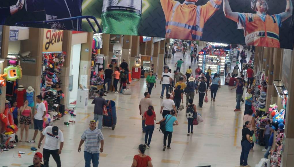 Durante este feriado de Semana Santa aumentan las unidades en las rutas hacia La Ceiba, Tela, Puerto Cortés, Santa Crúz de Yojoa, Santa Bárbara, Copán Ruinas y Santa Rosa de Copán.