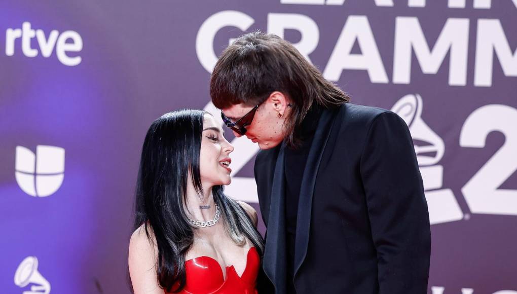 Como respuesta al video, Nicki Nicole decidió ponerle fin a su noviazgo alegando que no iba a permitir que se le faltara al respeto. “El respeto es parte necesaria del amor. Lo que se ama, se respeta. Lo que se respeta, se cuida. Cuando no te cuidan y cuando no hay respeto... Yo ahí no me quedo. Yo de ahí me voy.