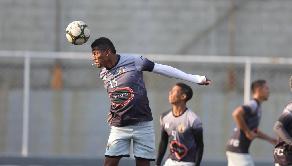 Un cabezazo como en los viejos tiempos.