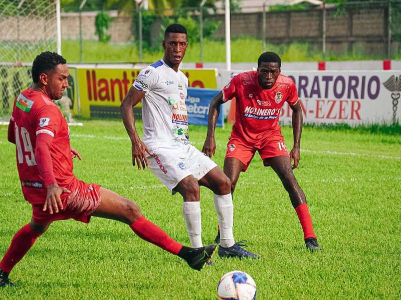 La Real Sociedad venció al Victoria en el estadio Francisco Martínez de Tocoa.