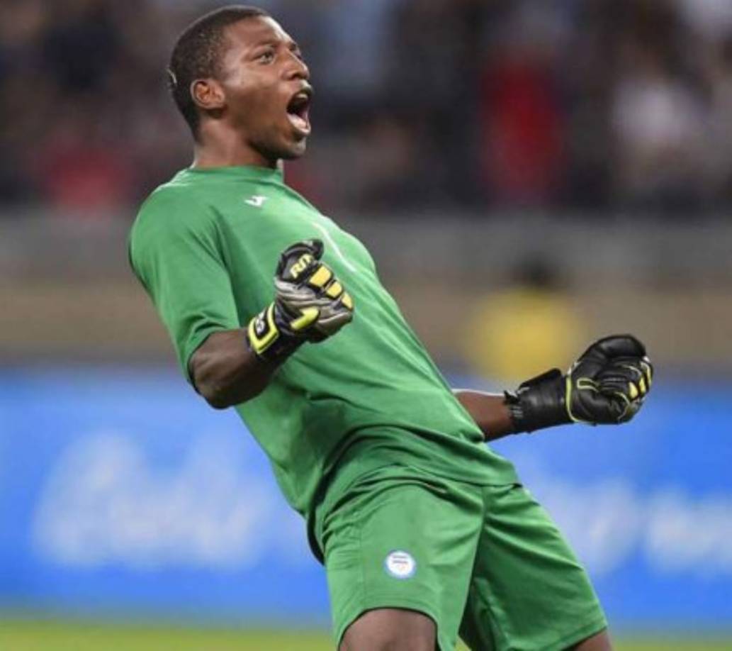 Luis Buba López: El portero hondureño en entrevista a Diario La Prensa ha señalado que espera salir al extranjero y ante los rumores que lo colocan en el Tenerife de España indicó que le entusiasma la idea.