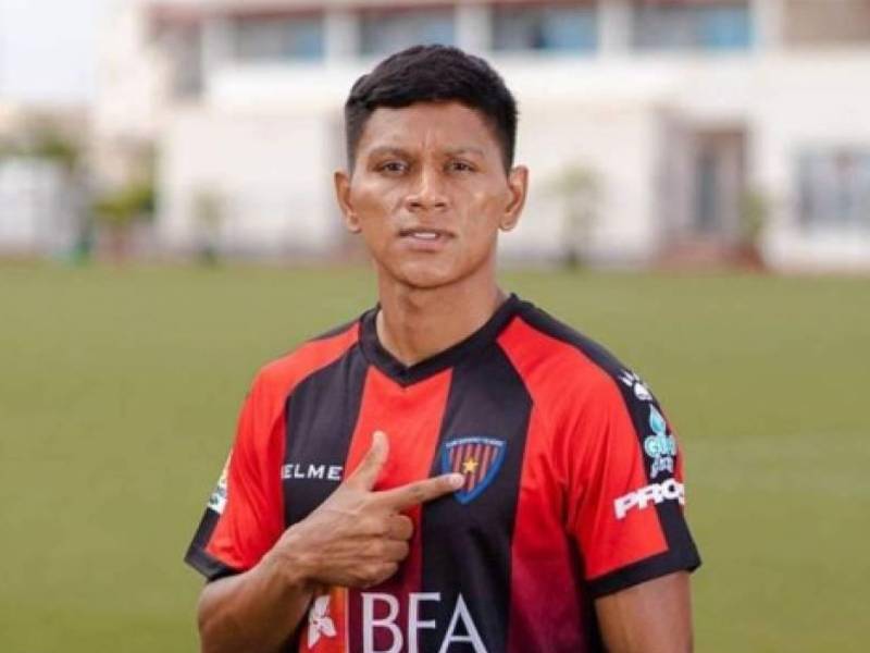 Moya rescindió contrato con el club de Angola en noviembre del 2021.