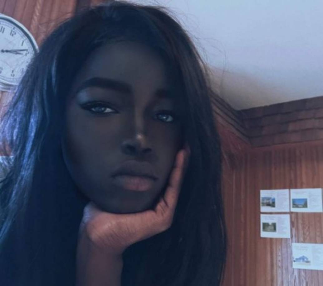 Lola Chiul posee una auténtica belleza.